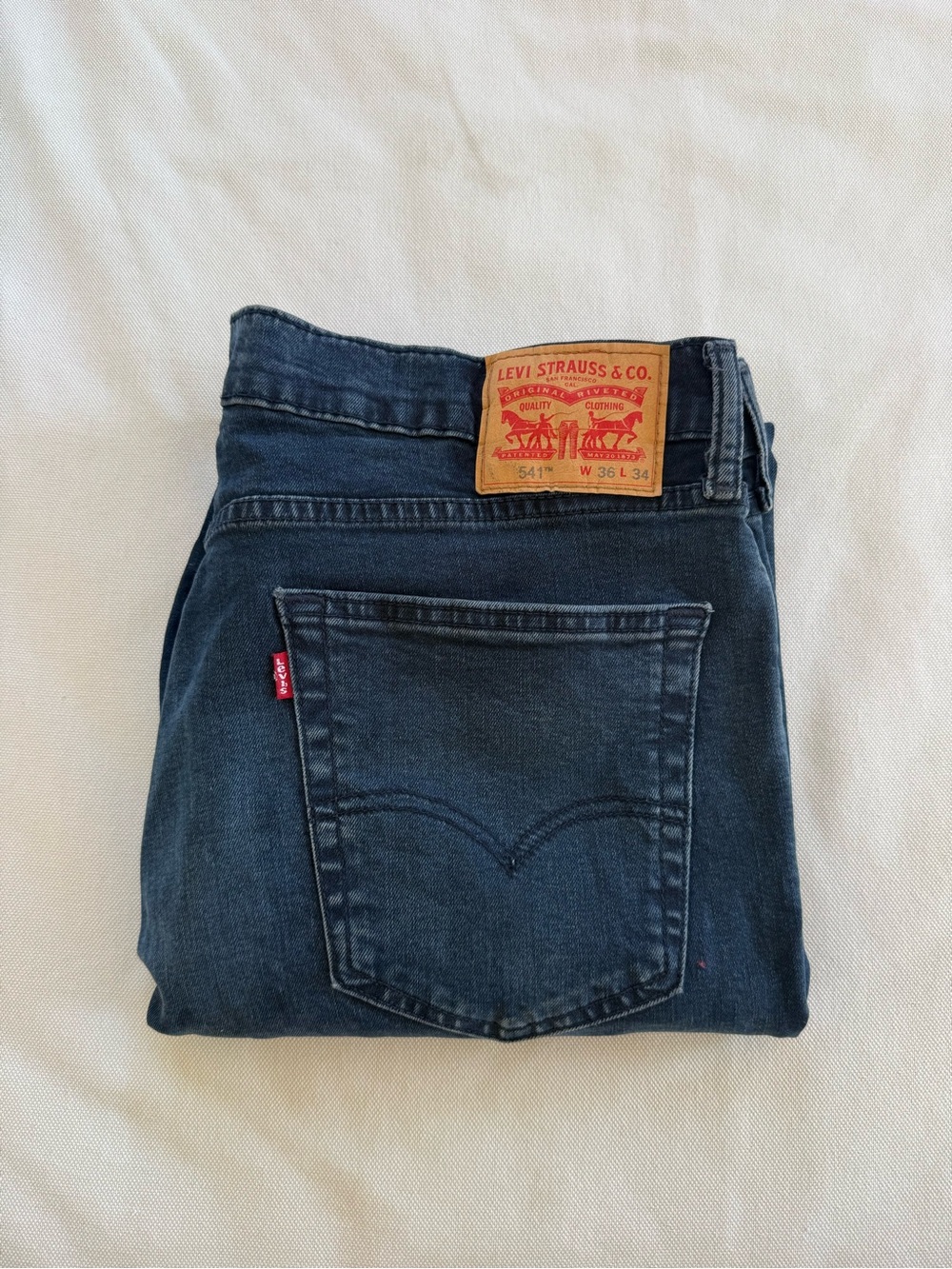 Levi's Men's Dark Blue Slim Straight Jeans